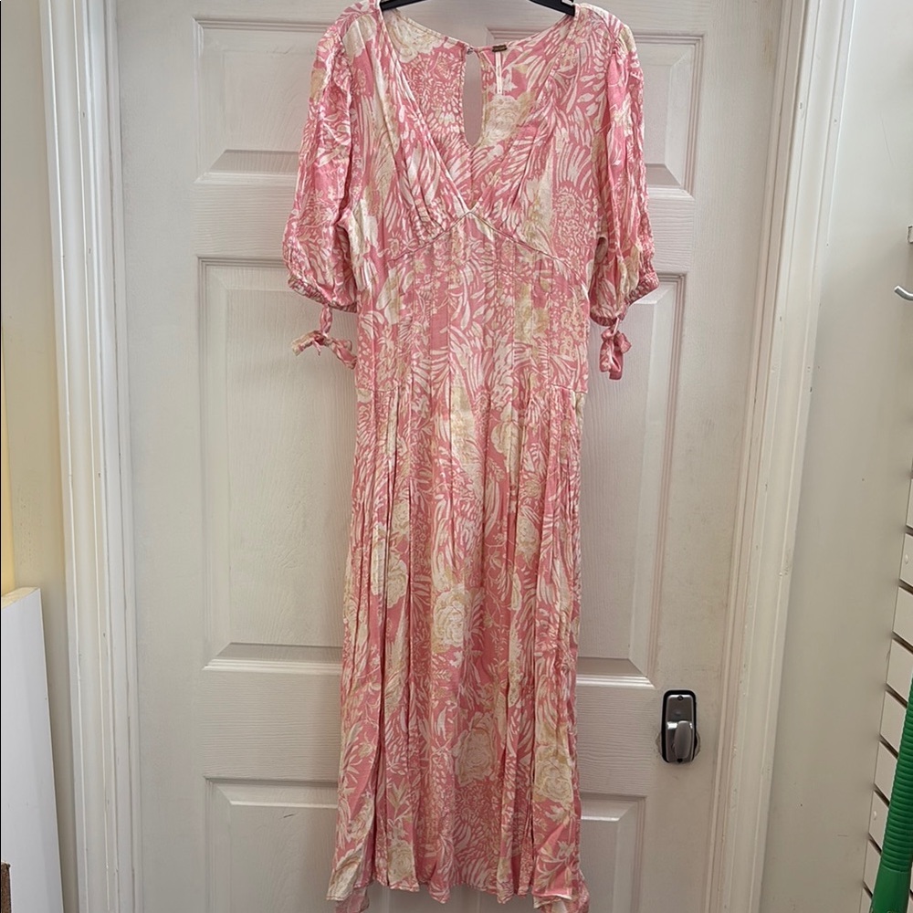 Elegant Pink Floral Women's Dress